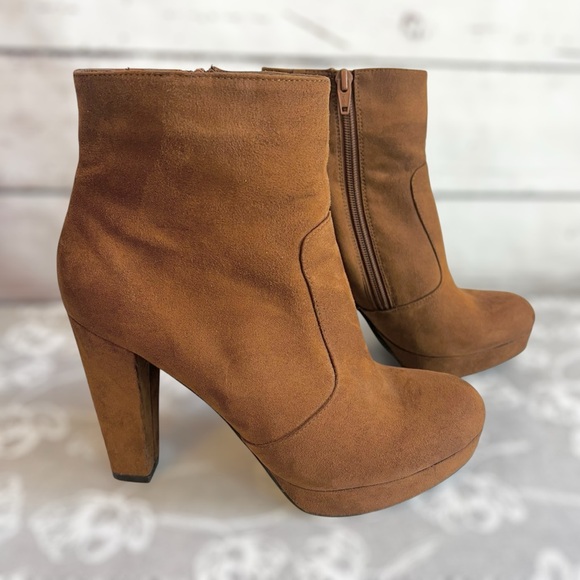 Mossimo Supply Co. Shoes - Mossimo Supply Co. Brown Boots Ankle Booties Size 8